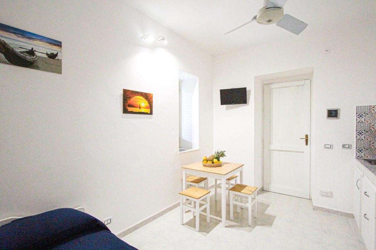 Residence Calava Gioiosa Marea Zewnętrze zdjęcie