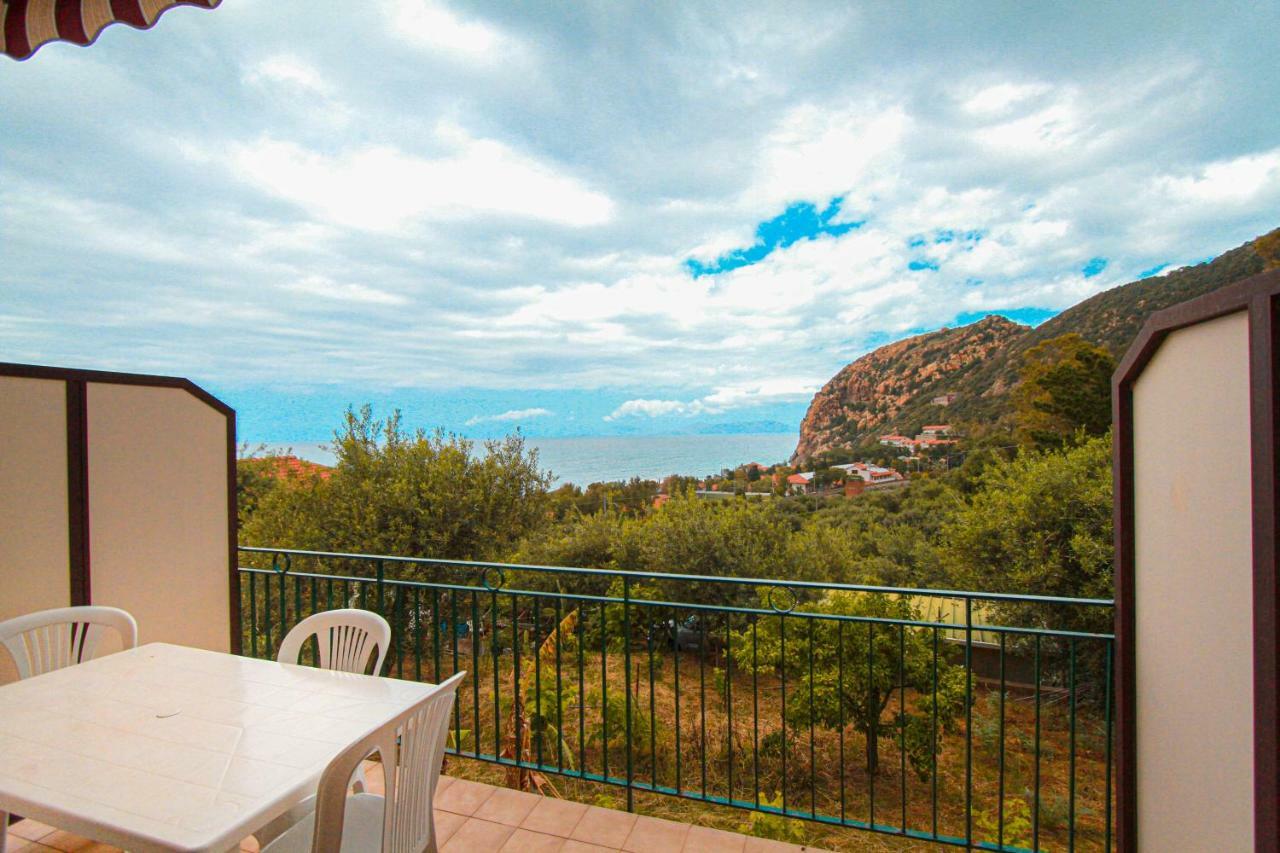 Residence Calava Gioiosa Marea Zewnętrze zdjęcie