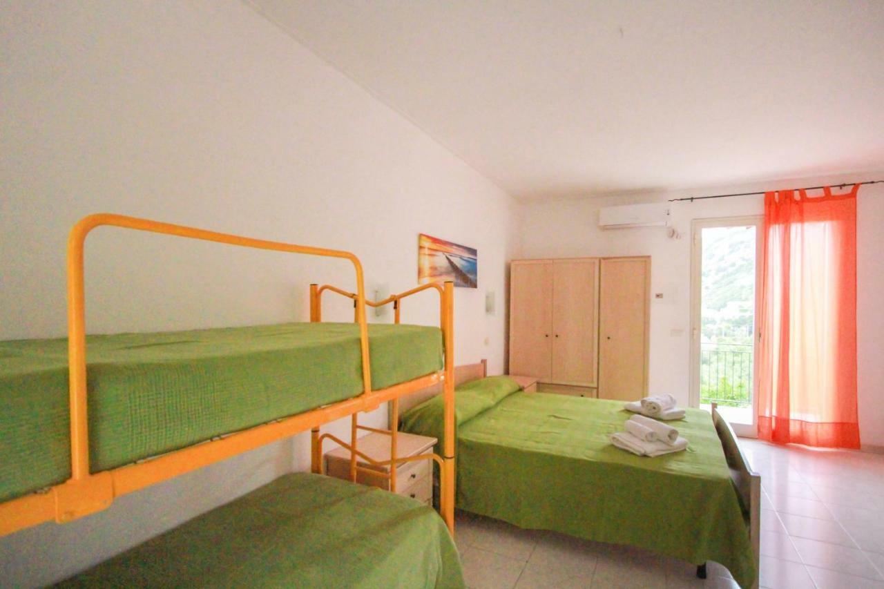 Residence Calava Gioiosa Marea Zewnętrze zdjęcie