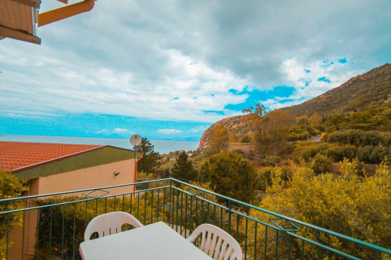 Residence Calava Gioiosa Marea Zewnętrze zdjęcie