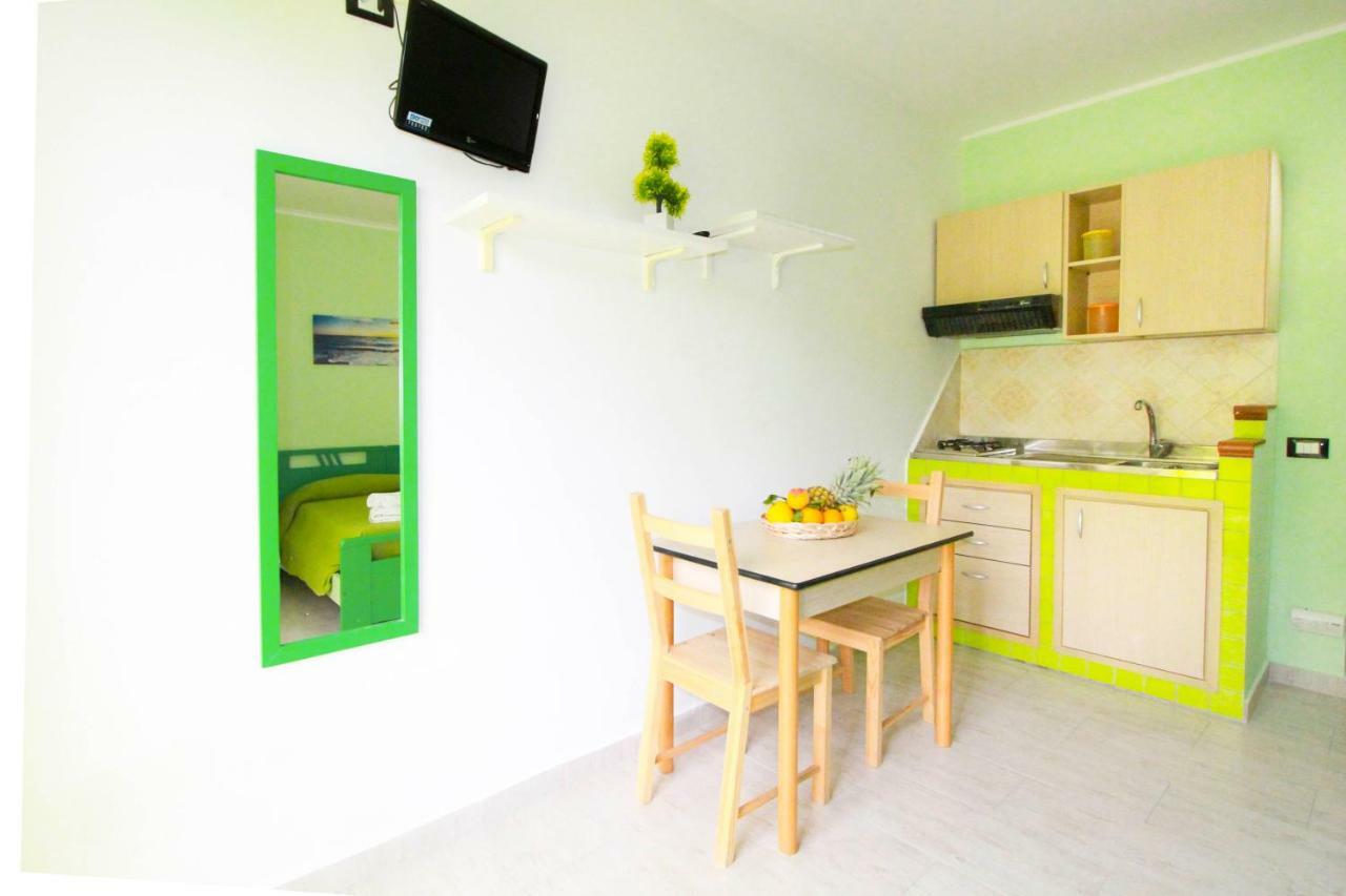 Residence Calava Gioiosa Marea Zewnętrze zdjęcie