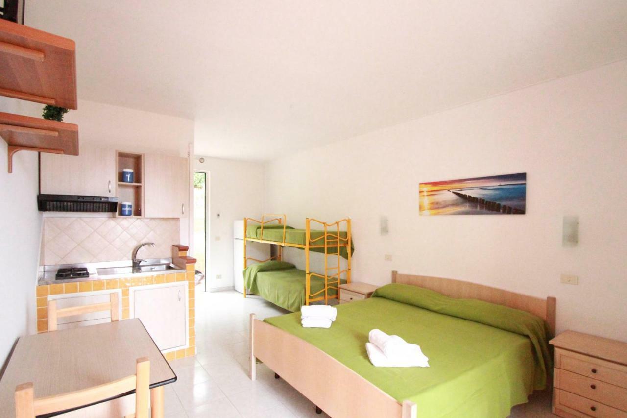 Residence Calava Gioiosa Marea Zewnętrze zdjęcie